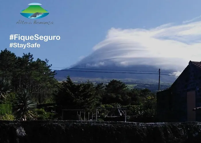 Casas Alto Da Bonanca * São Roque do Pico